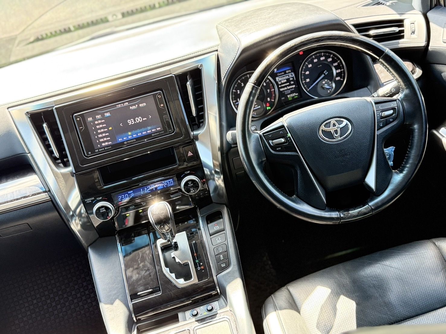 TOYOTA VELLFIRE 2.5L ZG EDITION MNC ปี 2018 แท้