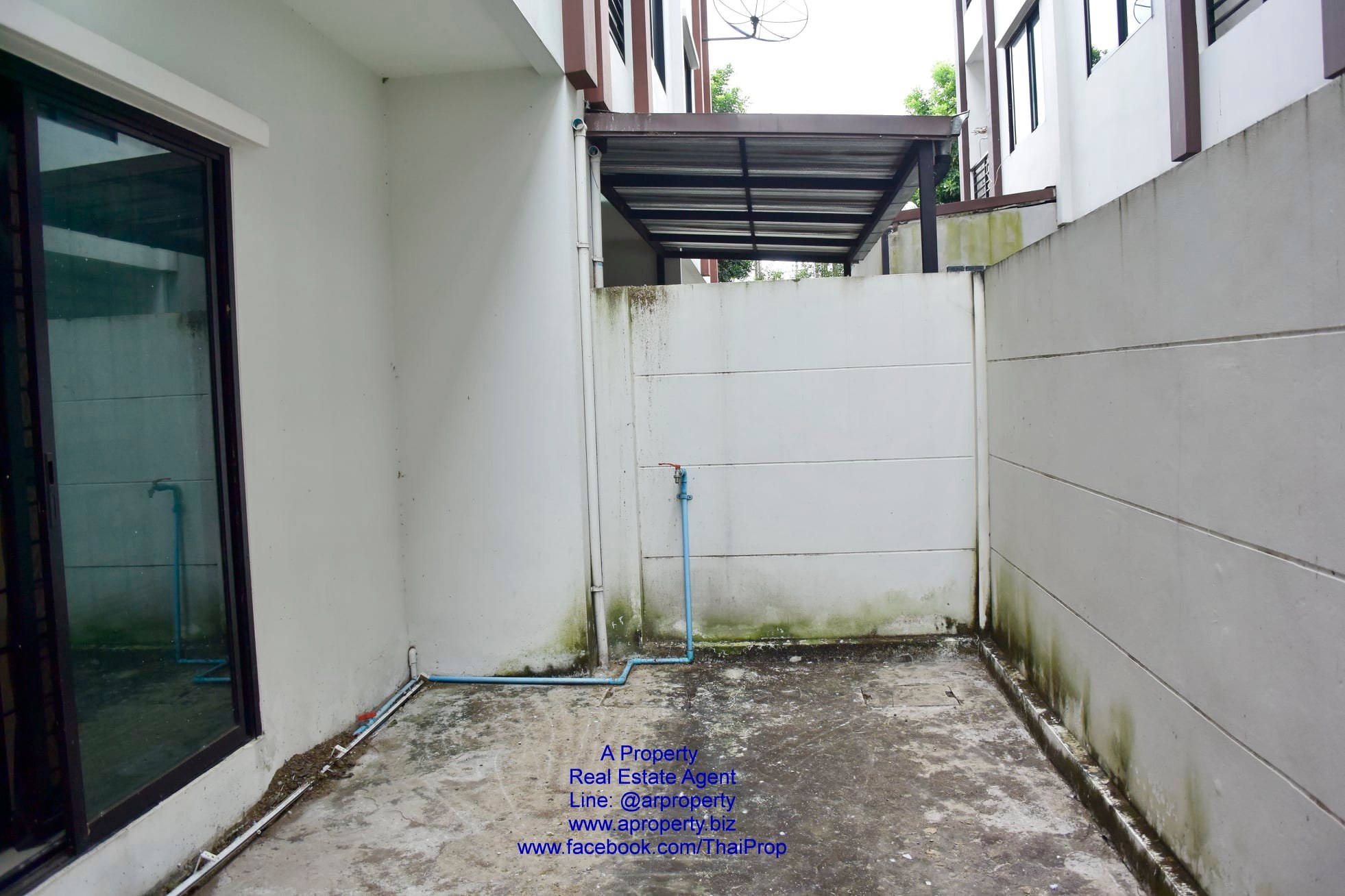 ขายทาว์โฮม 3 ชั้น กลางเมืองปทุม