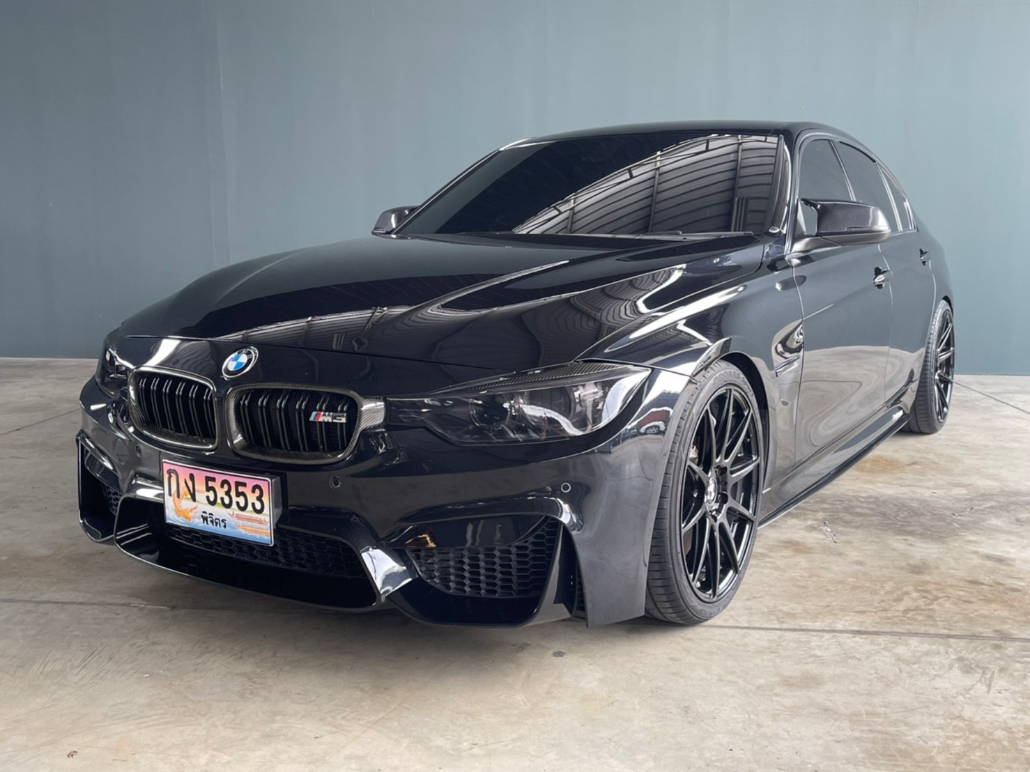 BMW 328i Sport ปี 2013