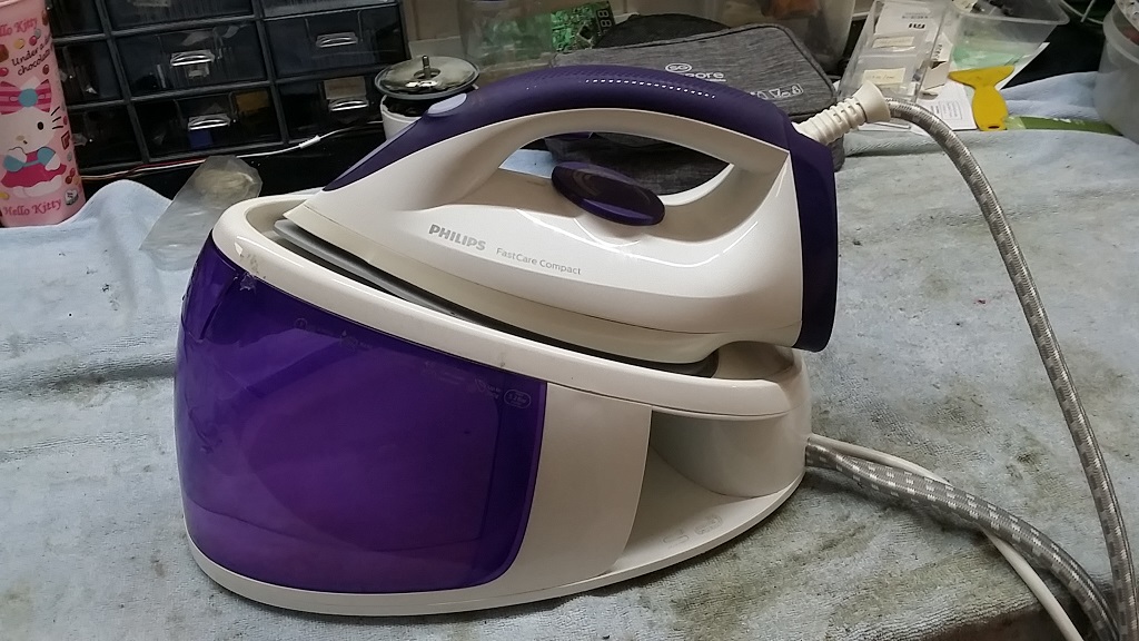 ซ่อมเตารีดไอน้ำ ยี่ห้อ PHILIPS รุ่น GC6704 อาการไม่ร้อน