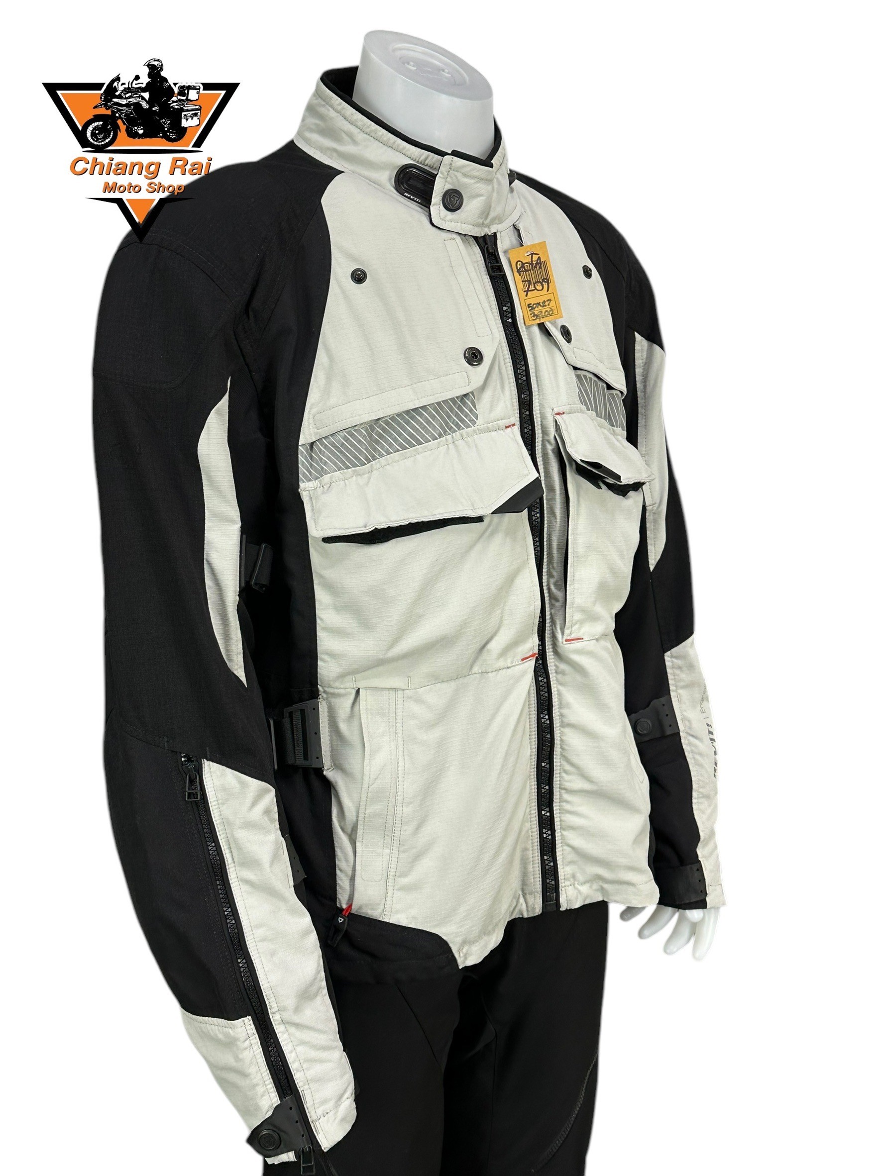 เสื้อขี่มอเตอร์ไซด์( มือสอง) RCTA 709 อก 50" ยาว 27 (XL) **REV'IT!**