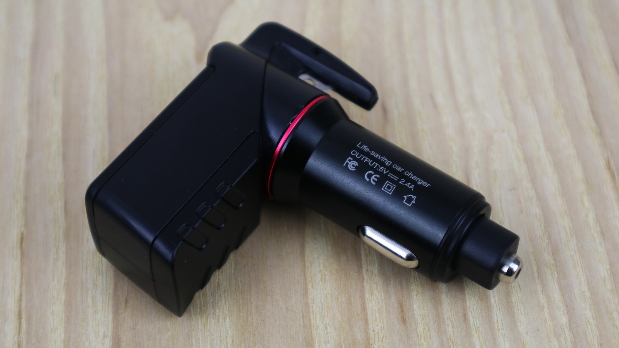 STINGERCHARGER หัวชาร์จฉุกเฉินในรถ