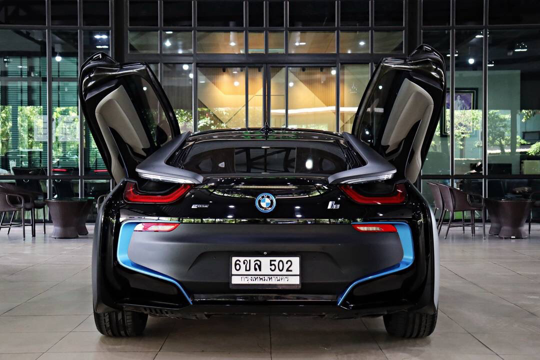 BMW i8 Hybrid (I12) ปี 2016