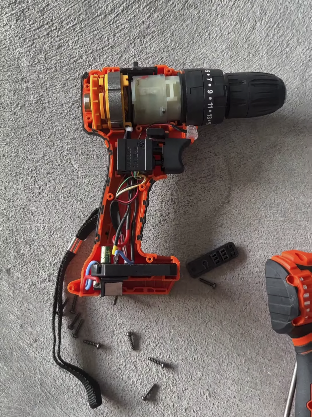 สว่านแบตกระแทก บรัสเลส ONSEN 128V