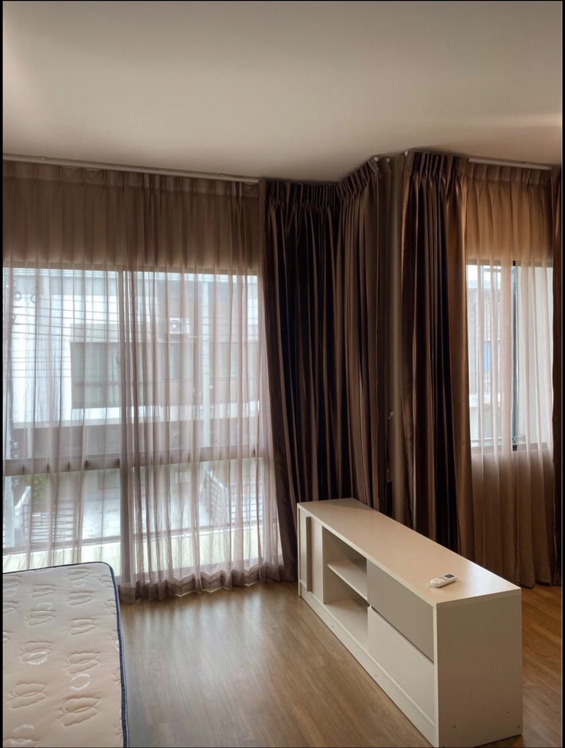 ให้เช่าทาวน์โฮมสุดหรูหมู่บ้าน Grande Pleno ราชพฤกษ์