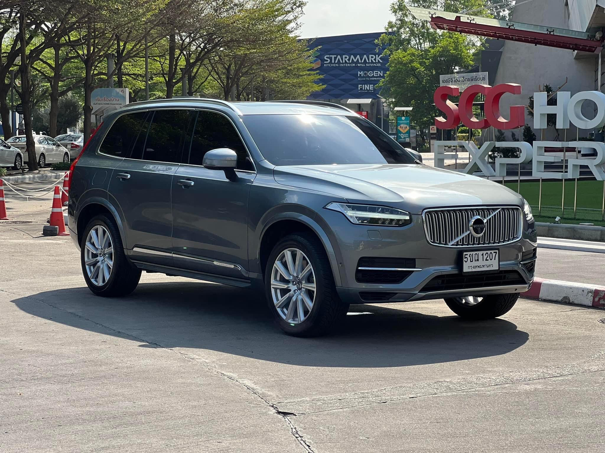 VOLVO XC90 T8 Inscription AWD ปี 2019