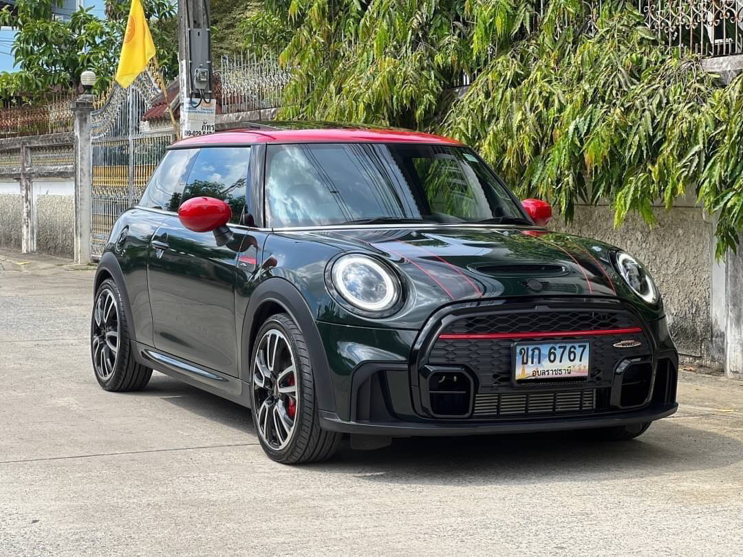 MINI John Cooper Works LCI ปี 2021