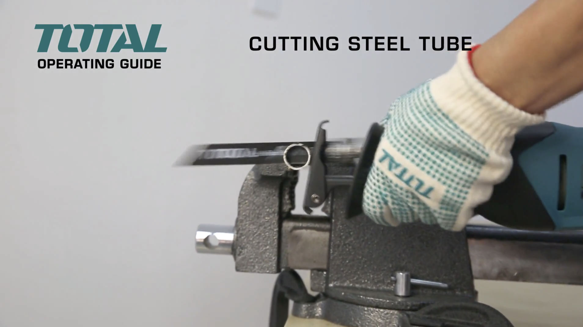 เลื่อยชักไฟฟ้า TOTAL รุ่น TS100802