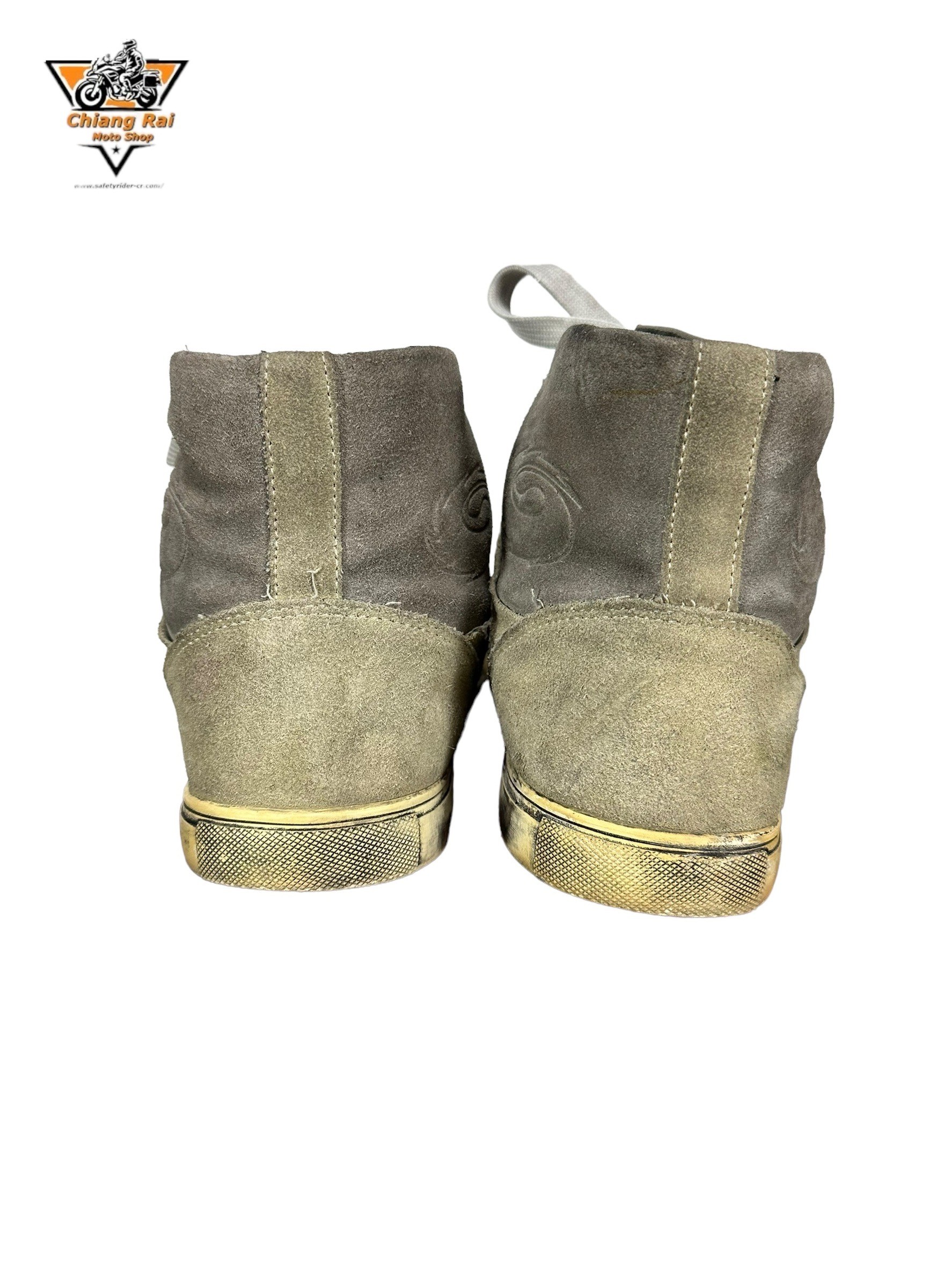 รองเท้าขี่มอเตอร์ไซด์( มือสอง) RCBS-631 Size ขนาดจากป้าย 44:EUR / 9:UK / 27.1:Cm.(SiDi)