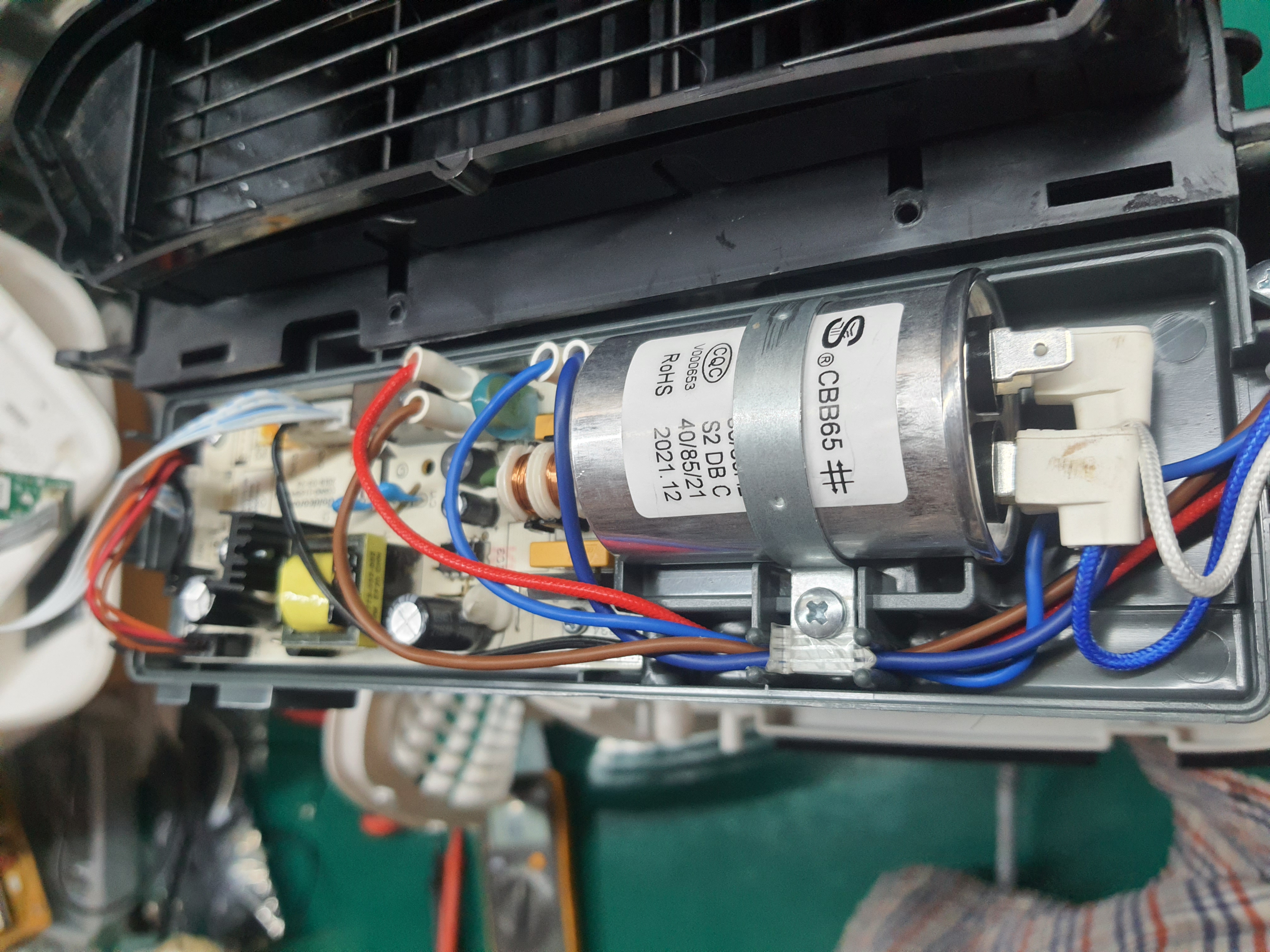 ซ่อมเครื่องดูดความชื้น ยี่ห้อ Xiaomi รุ่น WDH318EFW1 อาการลมไม่ออกและไม่ดูดความชื้น