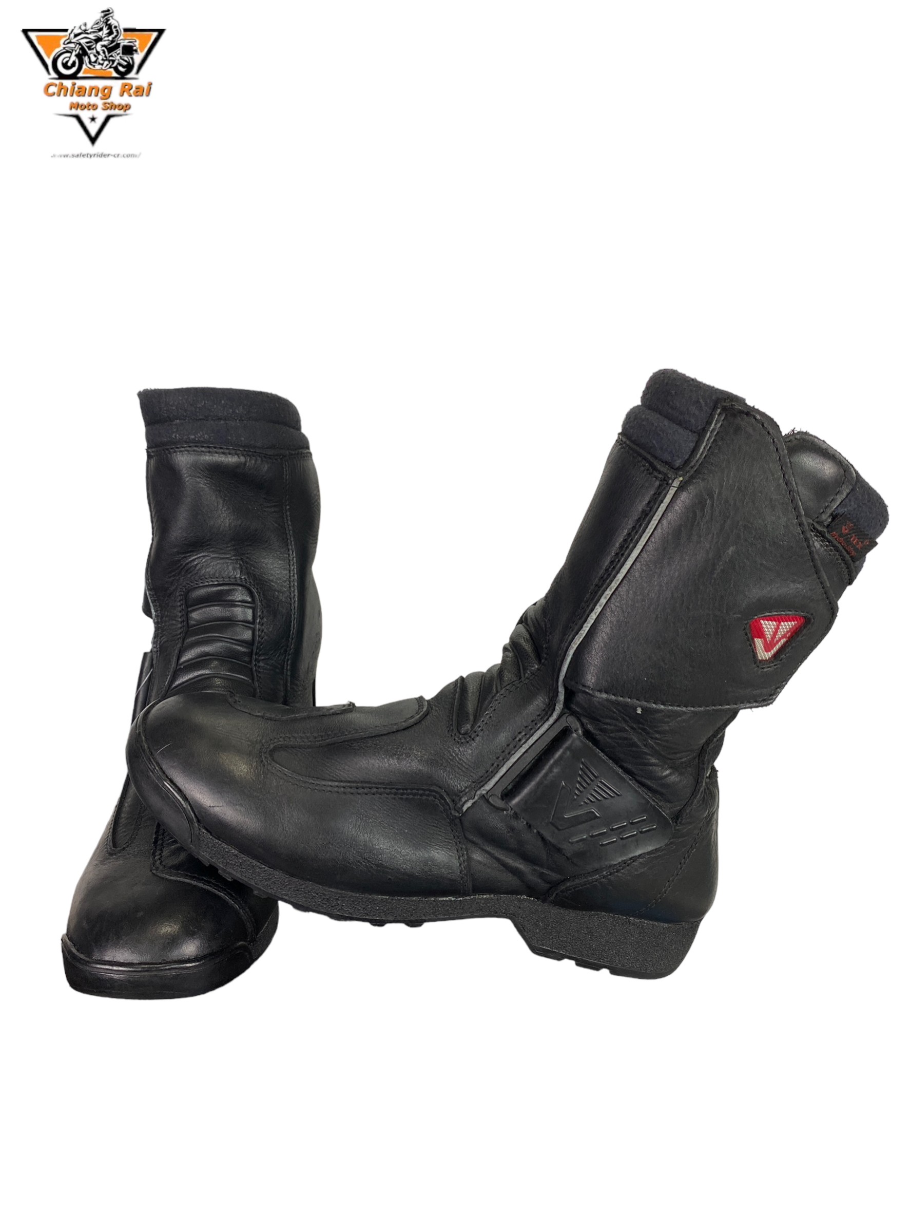 รองเท้าขี่มอเตอร์ไซด์( มือสอง) RCBS-174 Size ขนาดจากป้าย 41:EUR / 7:UK / 25.4:Cm.(VENDRAMINI)