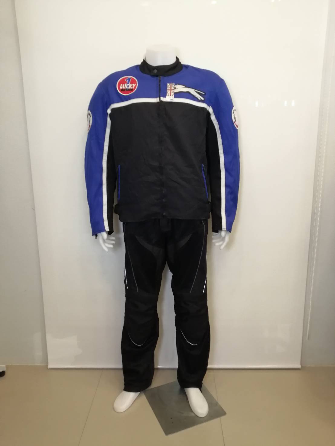 เสื้อขี่มอเตอร์ไซด์( มือสอง) RCS 314 อก 52" ยาว 26" ยี่ห้อ MAKSON