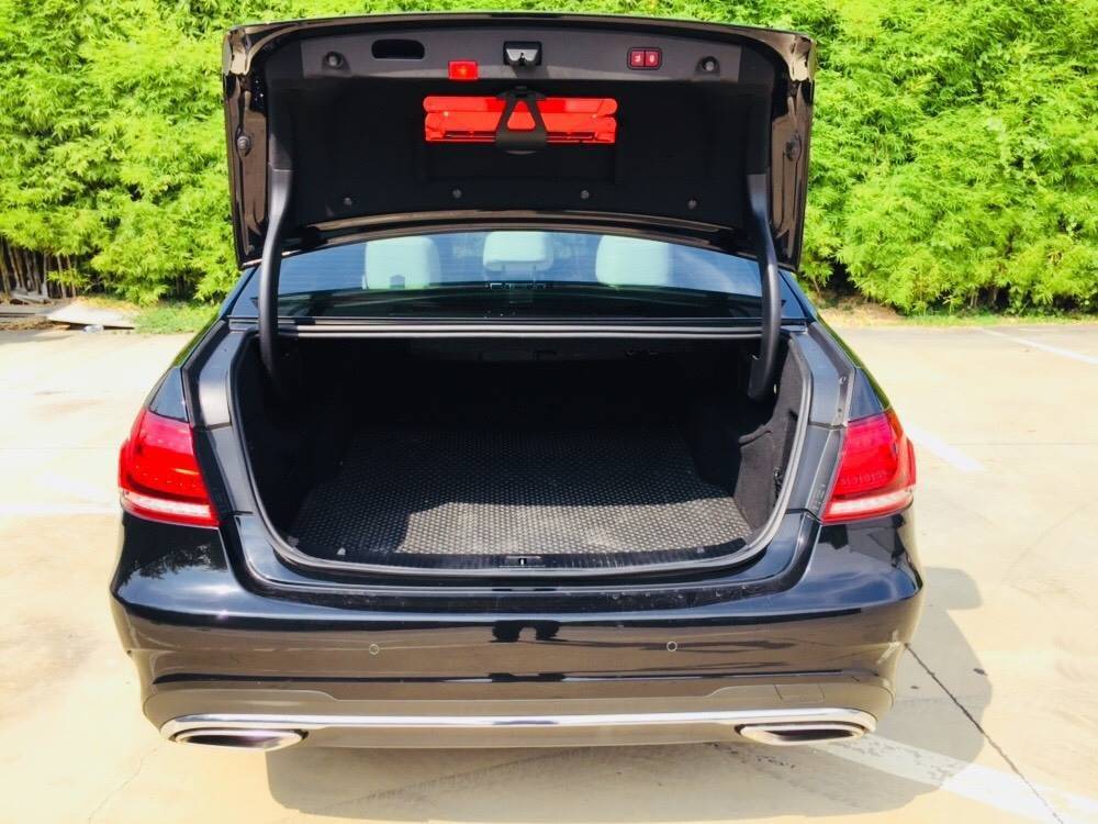 Mercedes Benz E300 AMG ปี2013