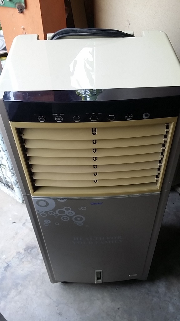 ซ่อมพัดลมไอเย็น ยี่ห้อ CLARTE รุ่น CT901AC อาการไอเย็นไม่ออก