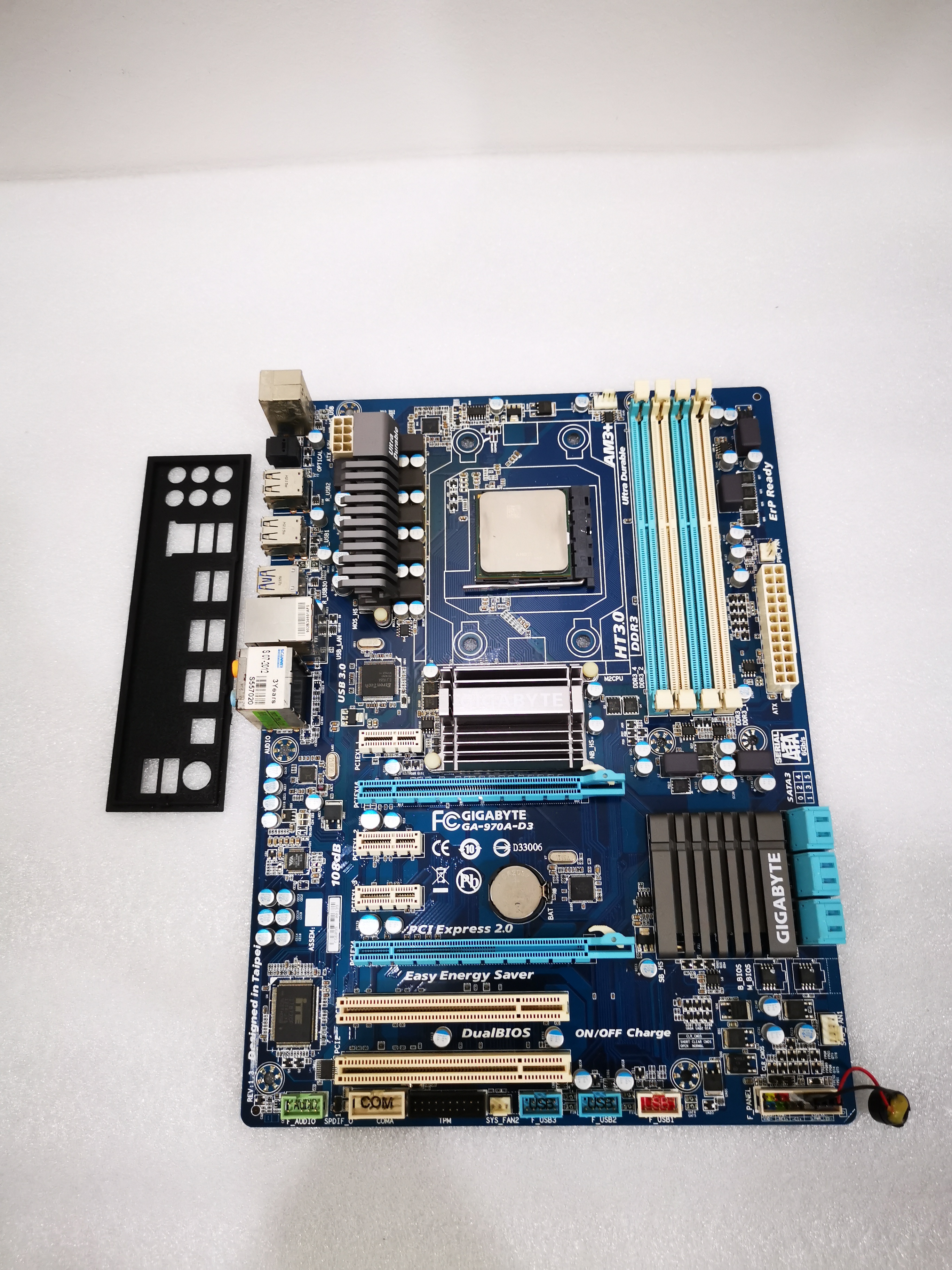 ยกเซ็ต GIGABYTE GA-970A-D3 + Phenom II X6