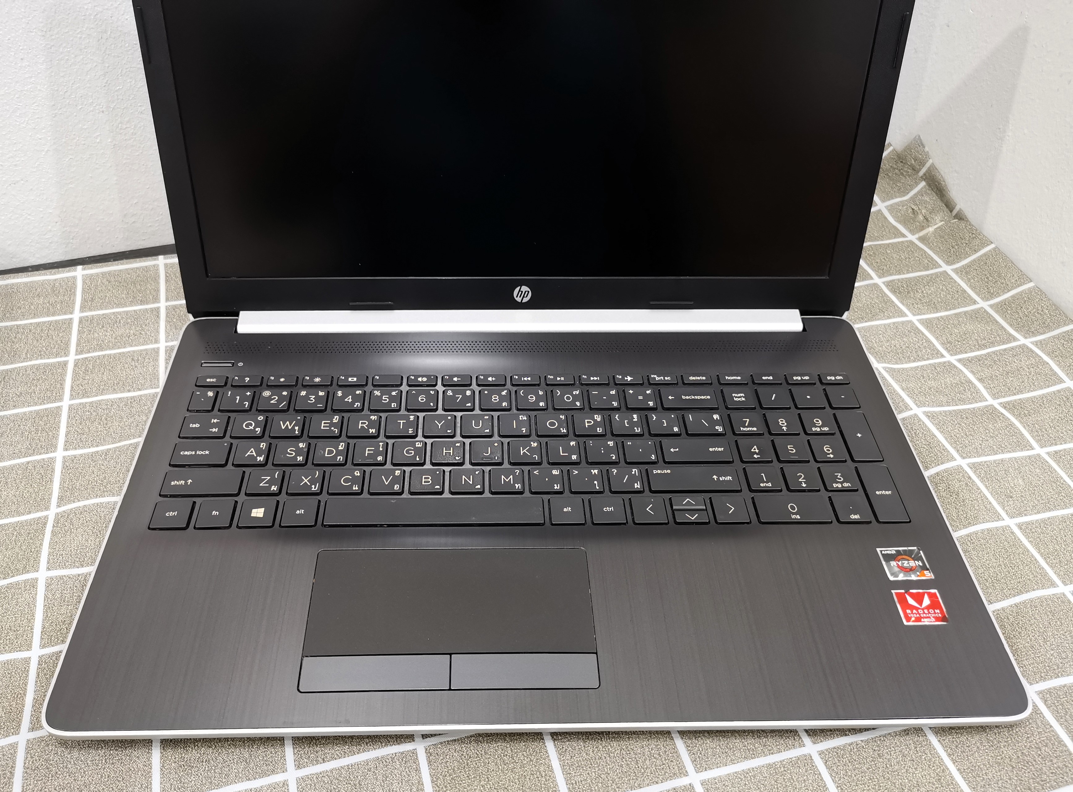 HP 15-db1002au