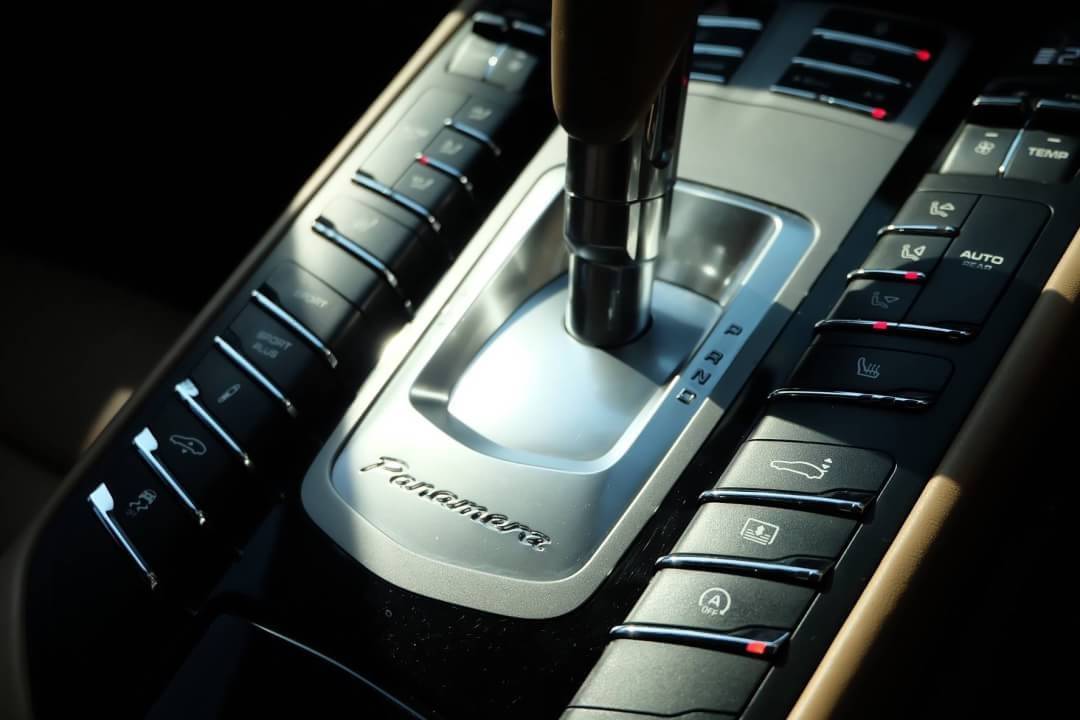 Porsche Panamera 3.0 V6 Diesel ปี 2012