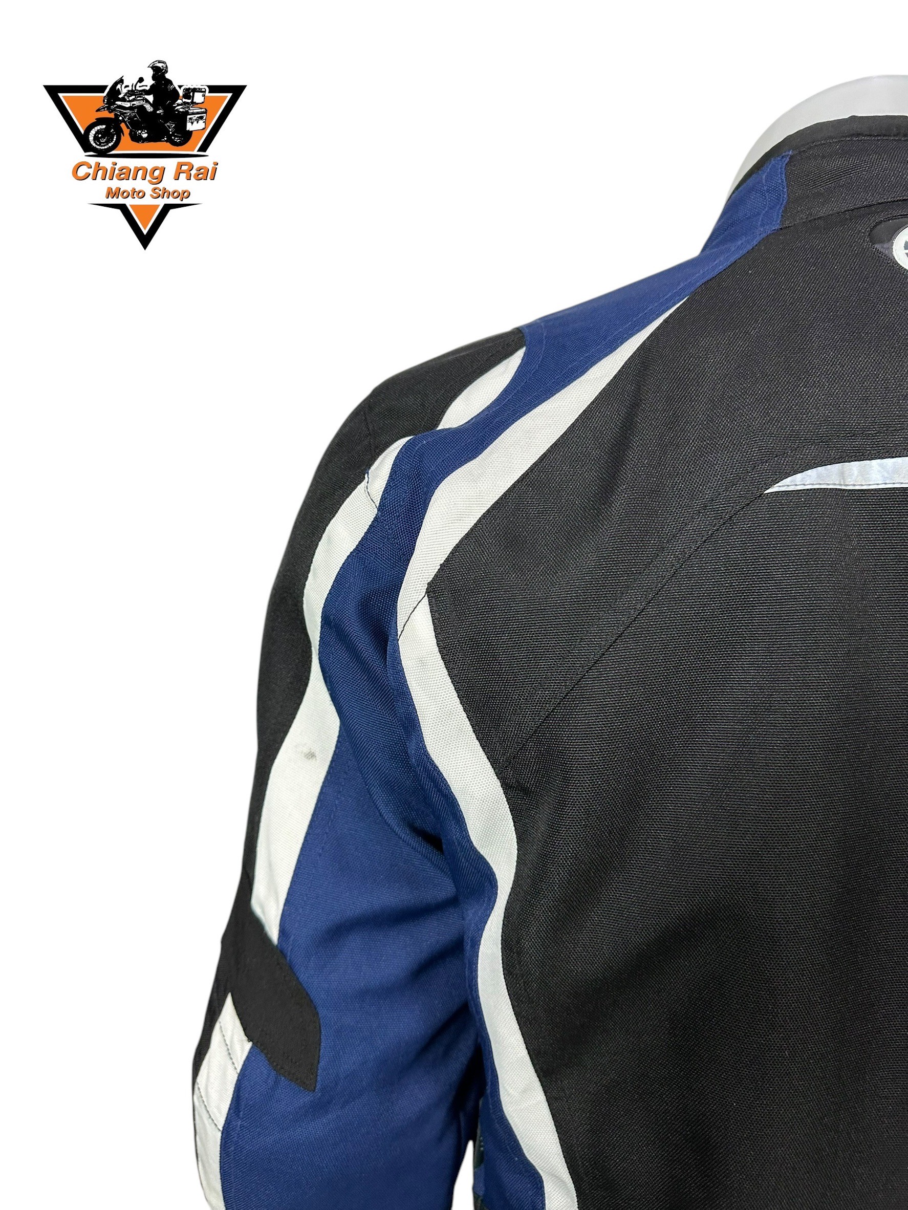 เสื้อขี่มอเตอร์ไซด์( มือสอง) CRSB 006 : อก 44" ยาว 22" (M) **IXS**