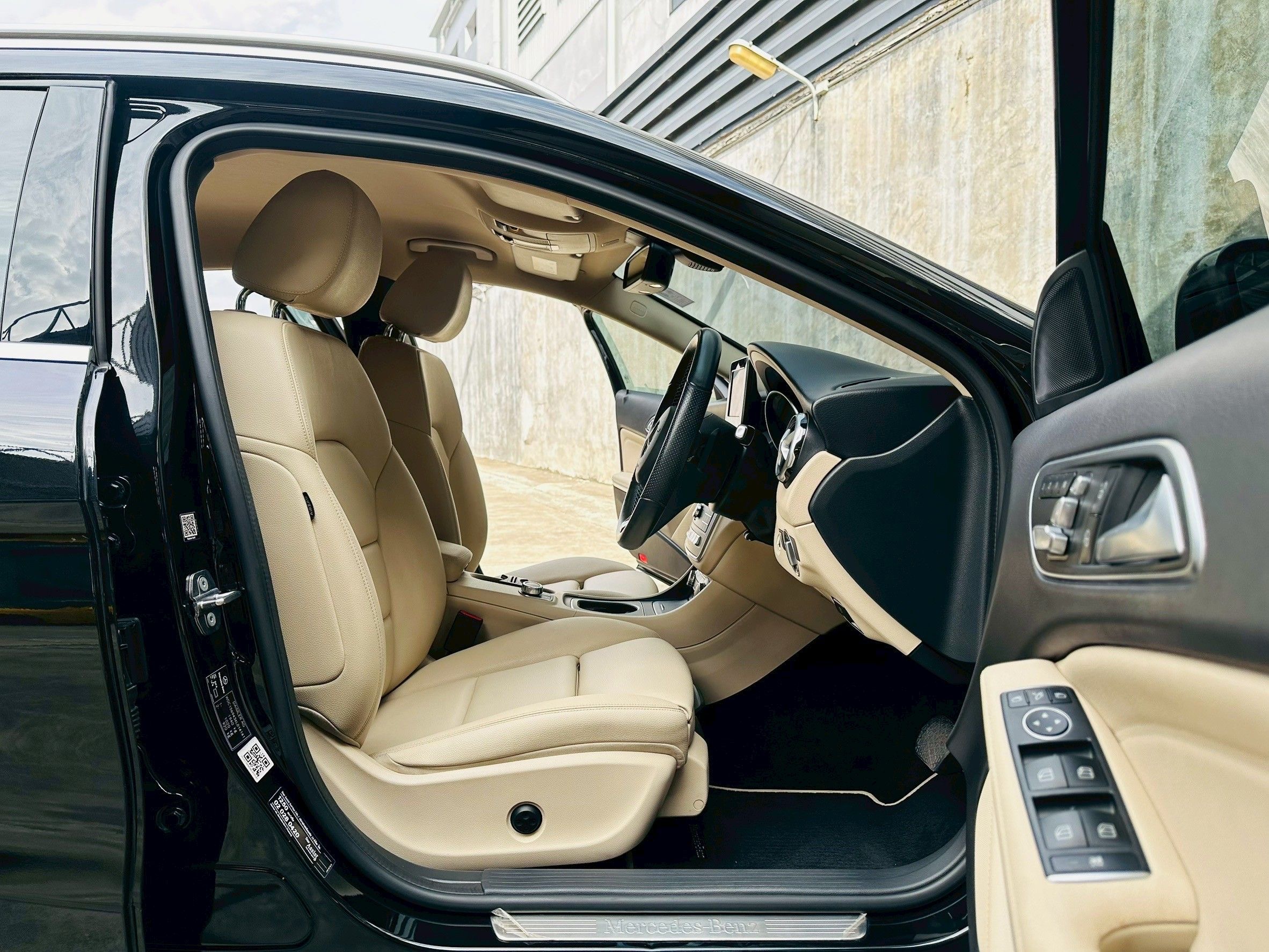 Mercedes-Benz GLA200 W156 ปี 2020