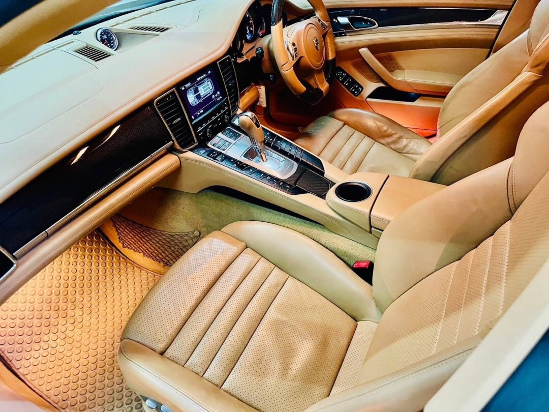 PORSCHE PANAMERA 3.0 S HYBRID ปี 2013