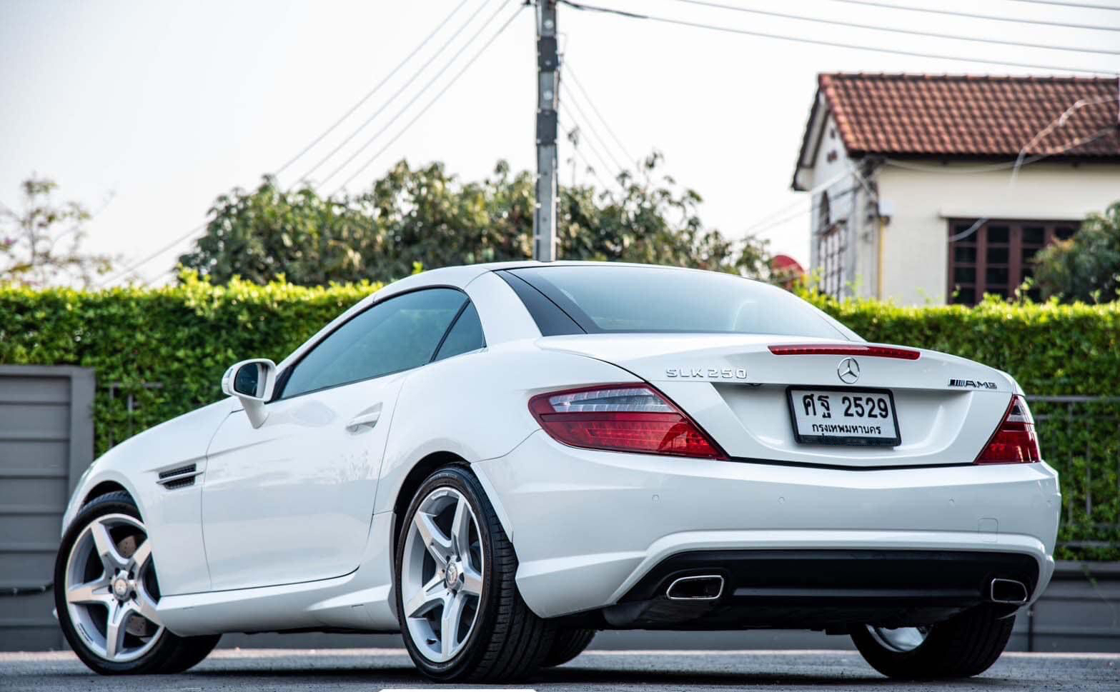 Mercedes-Benz SLK200 AMG ปี 2011 จดทะเบียน 2012