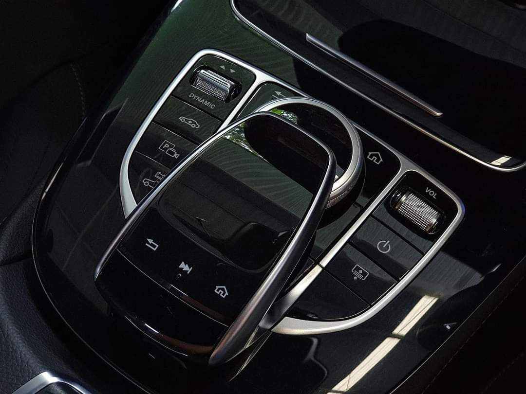 Mercedes Benz E350e AMG ปี 2018