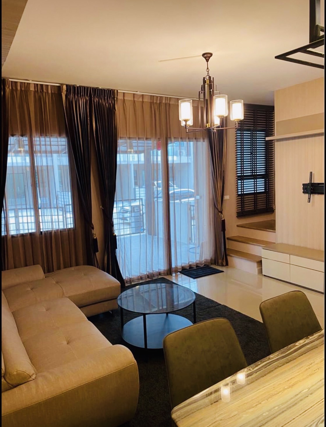 ให้เช่าทาวน์โฮมสุดหรูหมู่บ้าน Grande Pleno ราชพฤกษ์