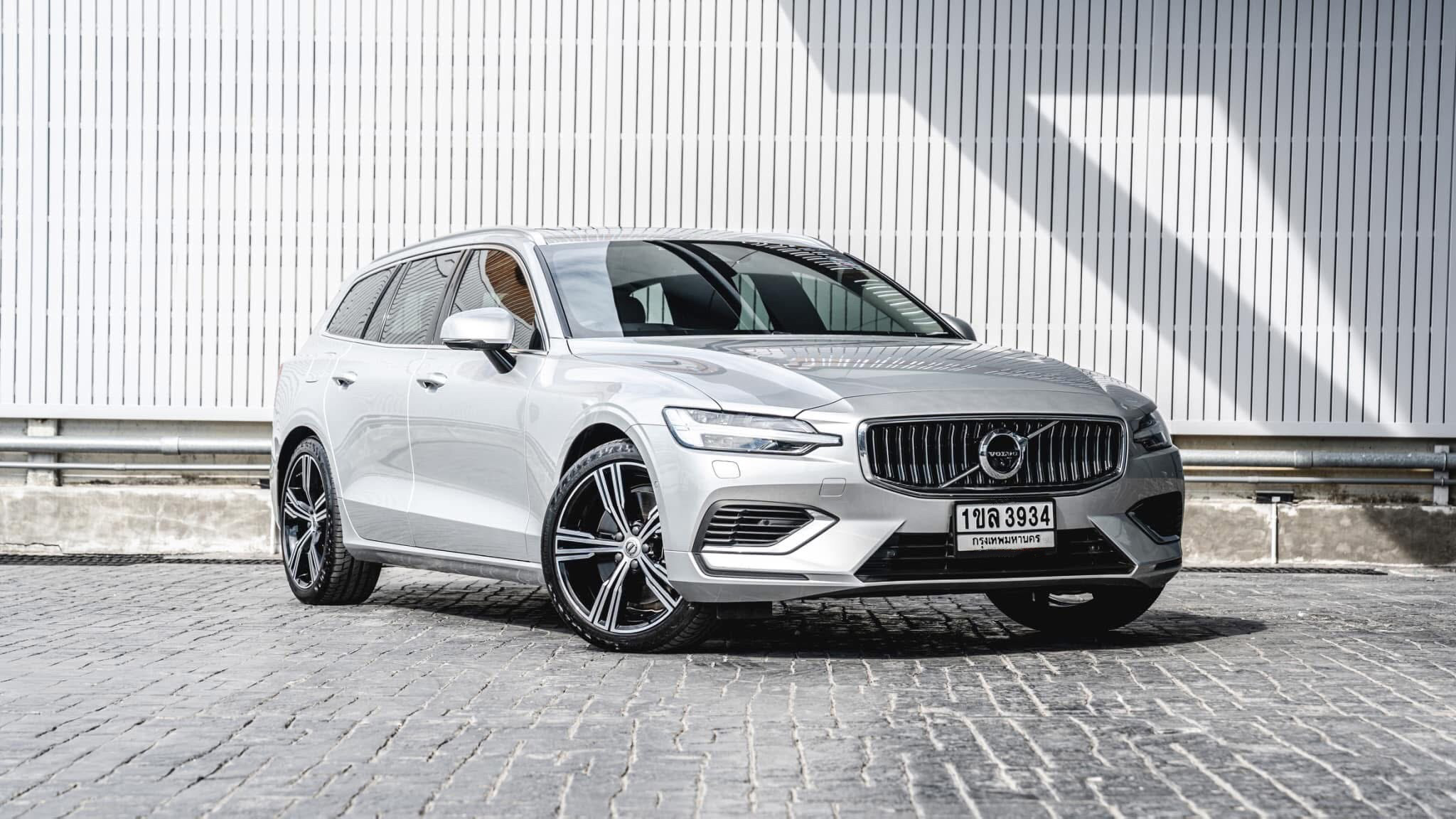 Volvo V60 T8 Inscription AWD ปี 2020