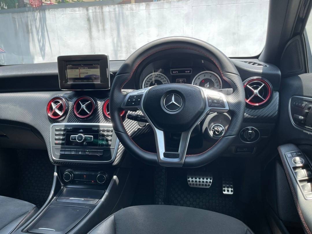 Mercedes Benz A250 AMG Sport ปี 2013
