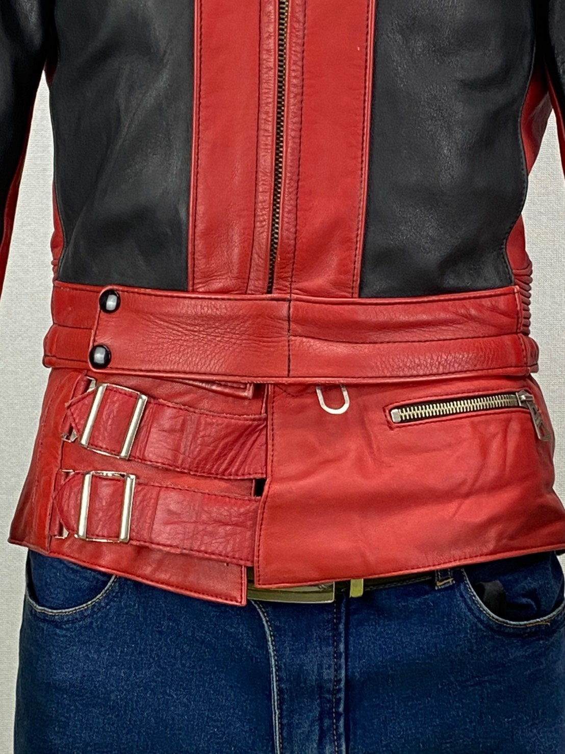 เสื้อการ์ดสำหรับขี่มอเตอร์ไซด์( มือสอง) RCSS 023: อก 38" ยาว 20" ** HARRO**