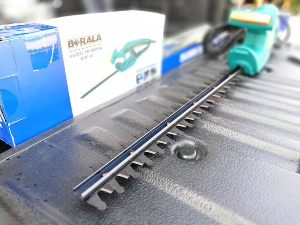 เครื่องตัดแต่งพุ่มไม้ไฟฟ้า berala รุ่น BL-800