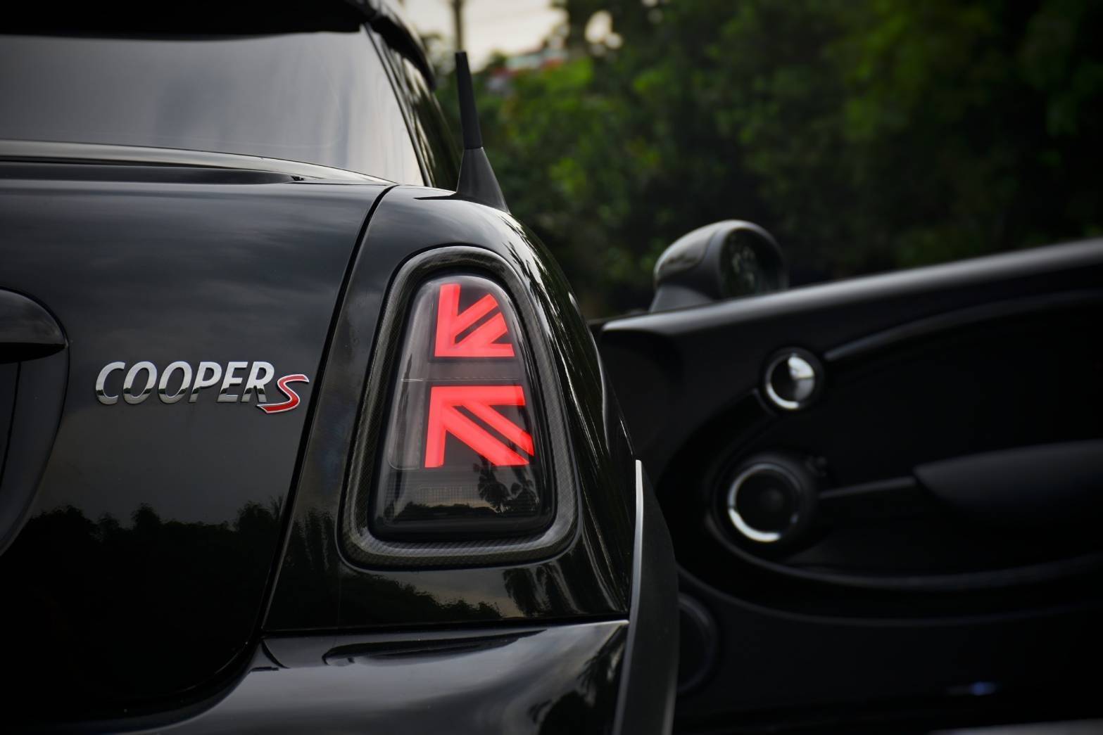 MINI CooperS R58 แต่งJohn Cooper Work ปี 2013
