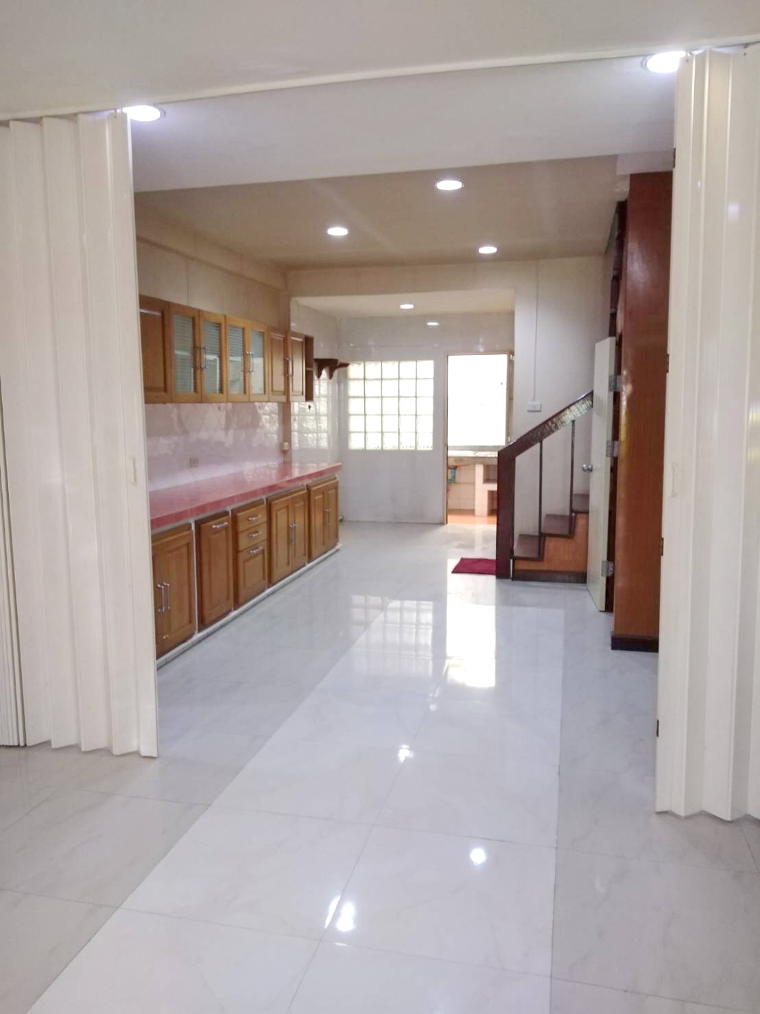 บ้านให้เช่า แจ้งวัฒนะ เยื้องกับตึกจัสมิน ใกล้บิ๊กซีแจ้งวัฒนะ