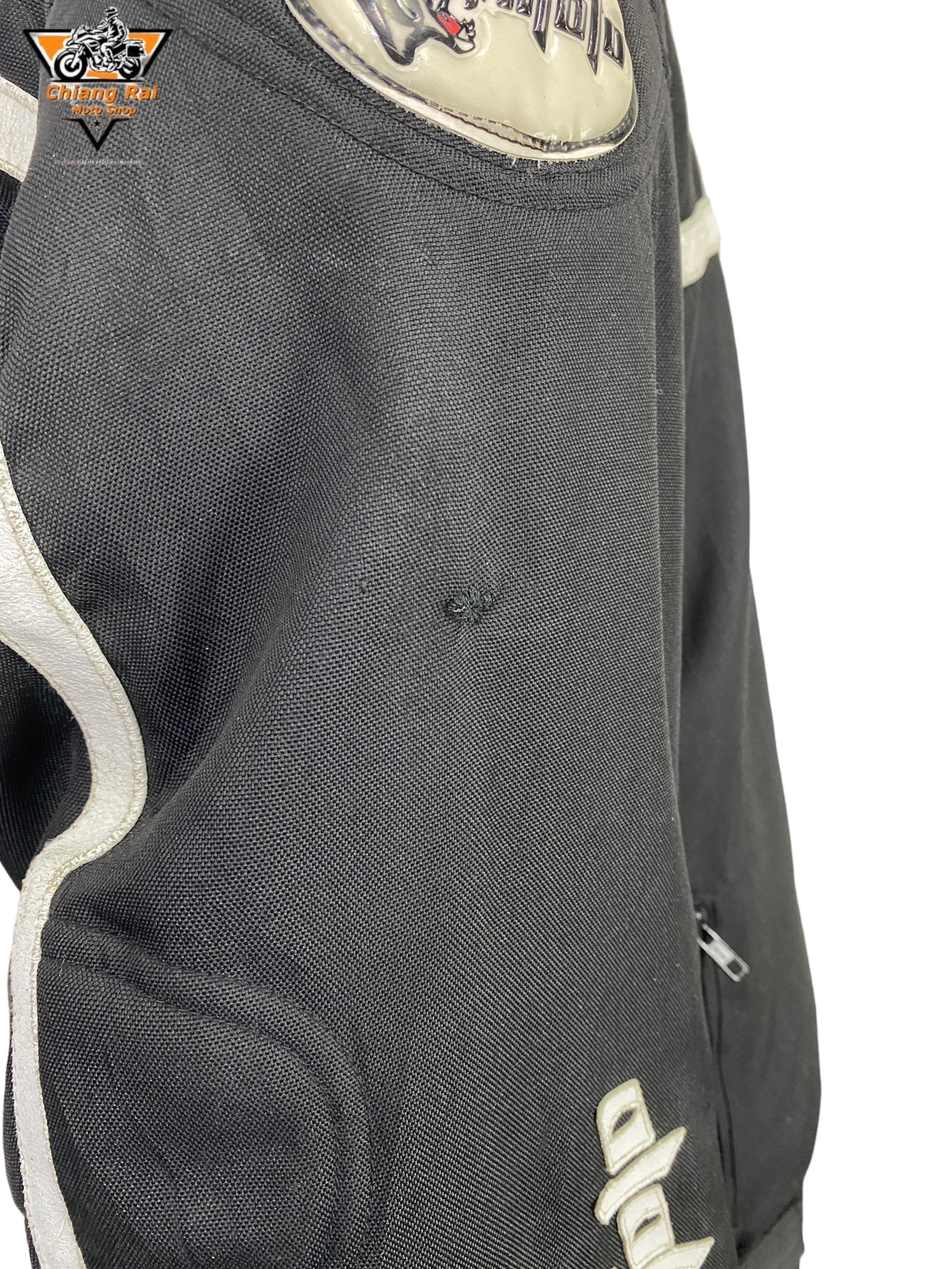 เสื้อขี่มอเตอร์ไซด์( มือสอง) RCSA 699: อก 50-52" ยาว 27" (XL)**ener giemoto**