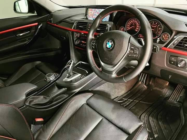 BMW 320i Sport F30 2.0 ปี 2016 LCI