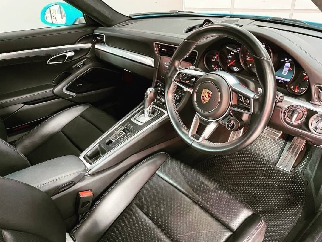 Porsche 911 Carrera Coupe 3.0 V6 เกียร์ PDK 7 สปีด ปี 2017