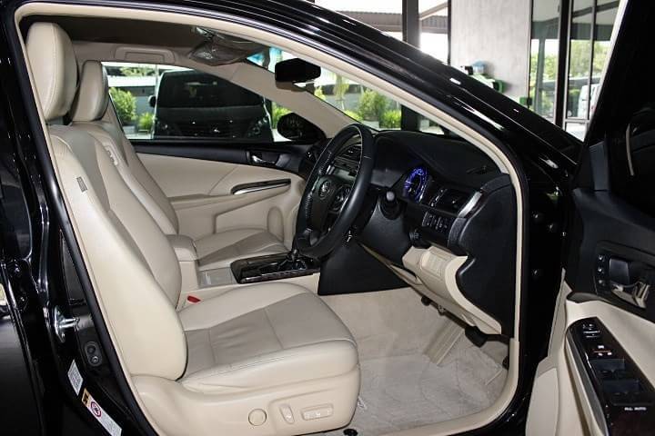 Toyota Camry 2.5 G ปี 2017