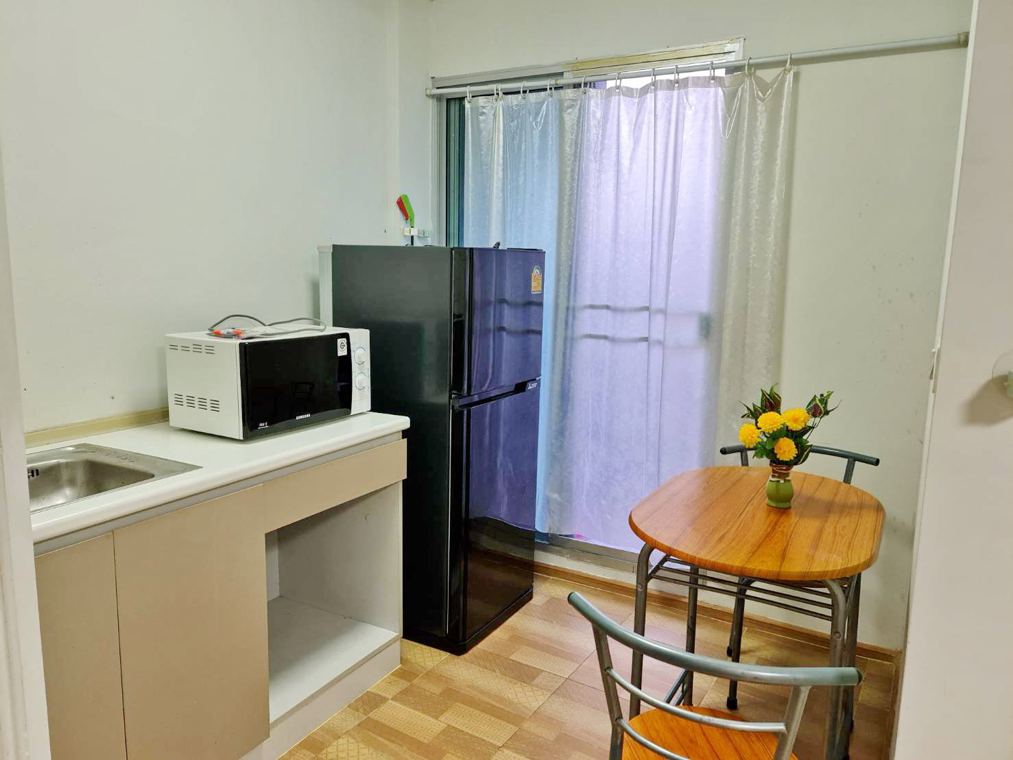 ให้เช่า D condo รัตนาธิเบศร์ ใกล้ MRT ไทรม้า ห้องถูกสุด