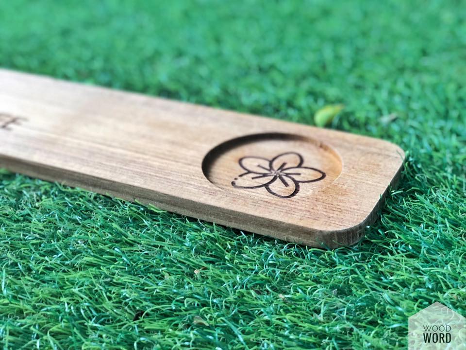 ป้ายไม้สัก ป้ายบอกทาง ยิงเลเซอร์