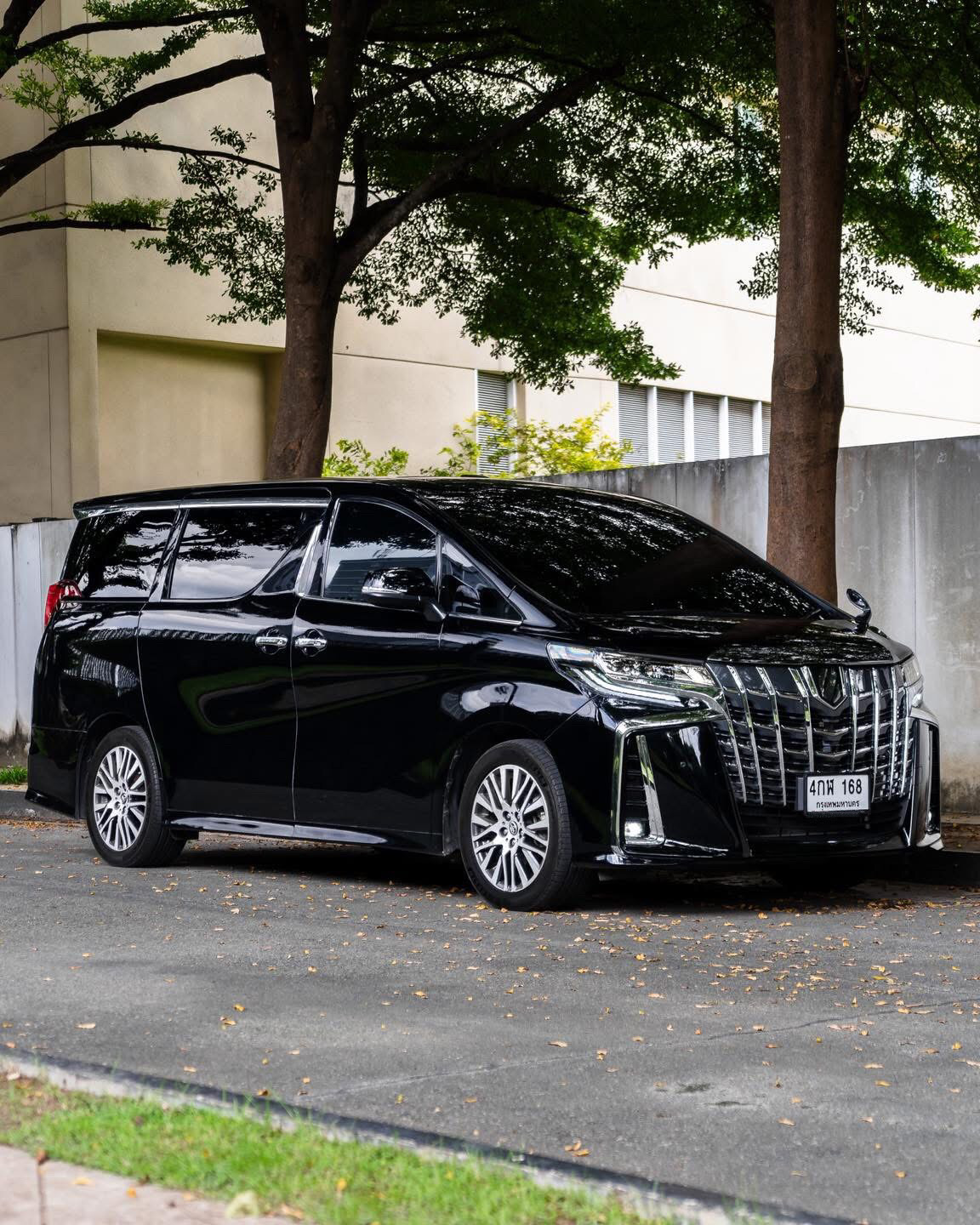 Toyota Alphard sc package ปี2017