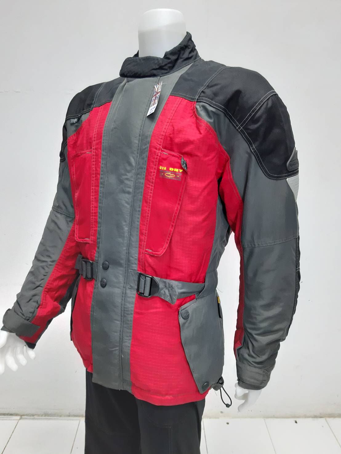 เสื้อขี่มอเตอร์ไซด์( มือสอง) RCT 585 อก 50" ยาว 30" ยี่ห้อ **Hein Gericke**