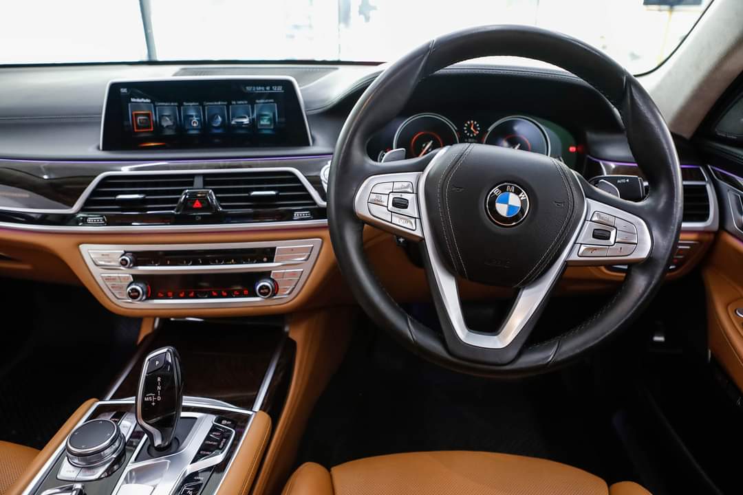 BMW 740Le ปี 2017