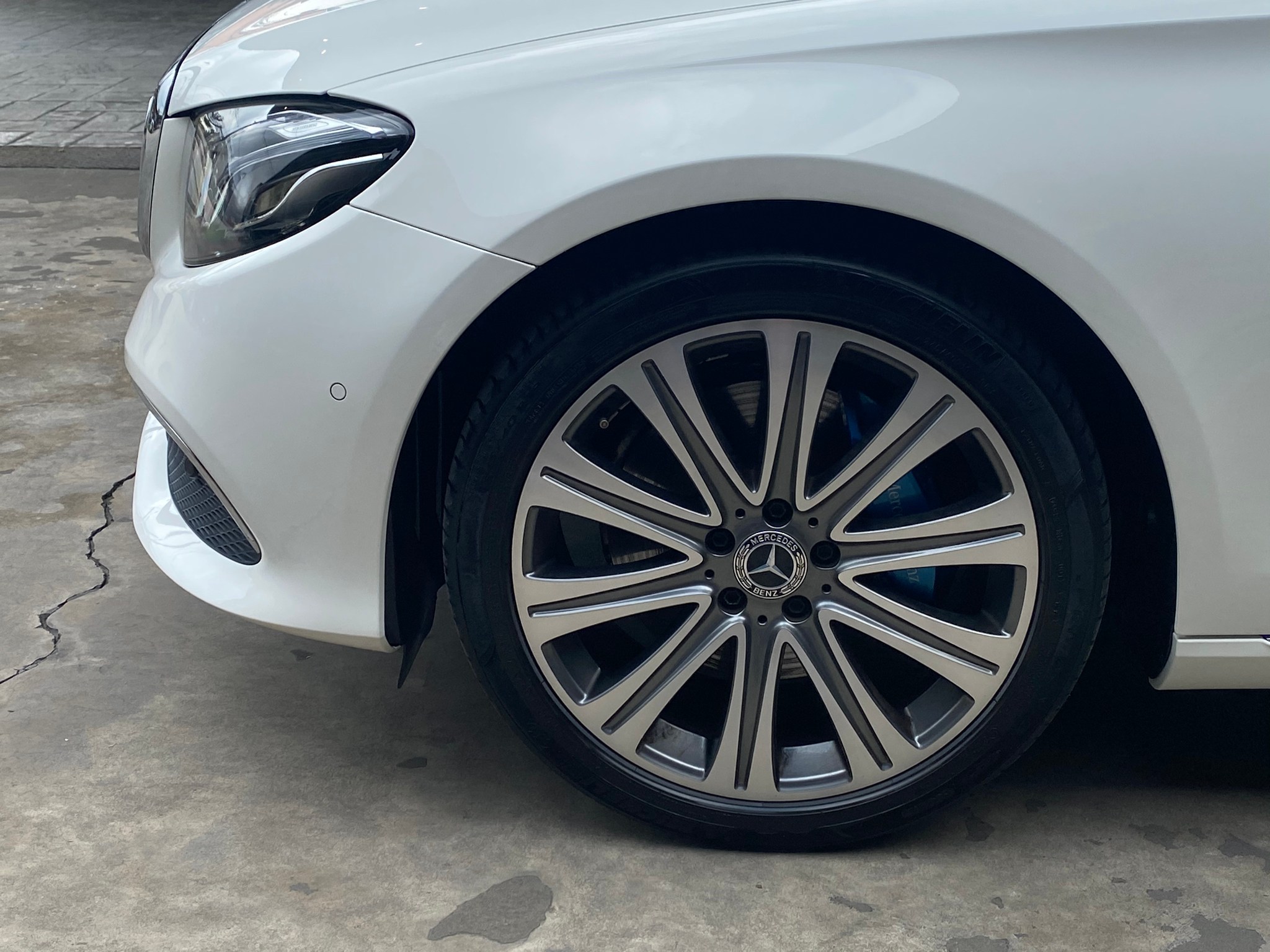 Mercedes Benz E350e Exclusive ปี 2017