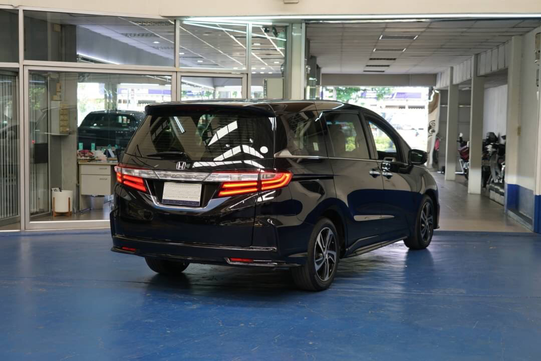 Honda Odyssey 2.4 EL Wagon ปี 2015
