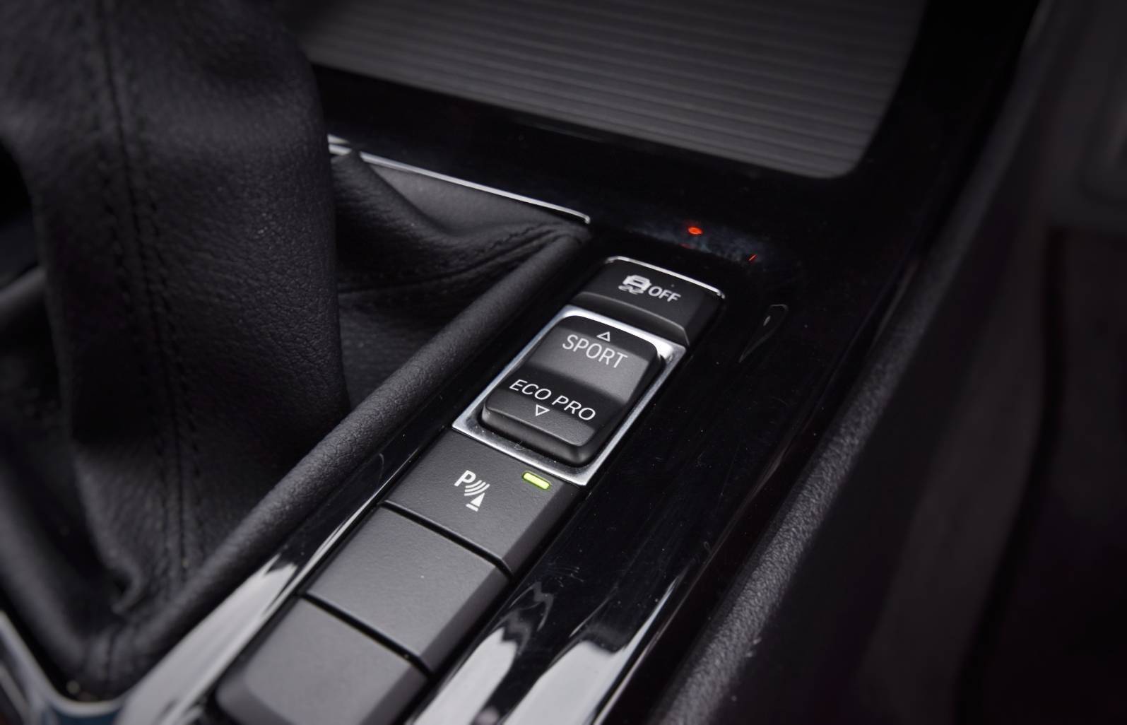 Bmw X1 sDrive18d xLine ปี 2016