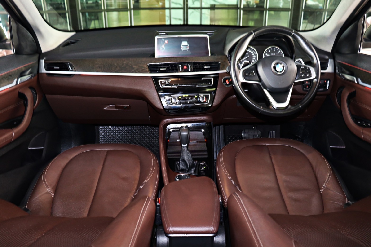 BMW X1 sDrive18d X-Line (F48) ปี 2016