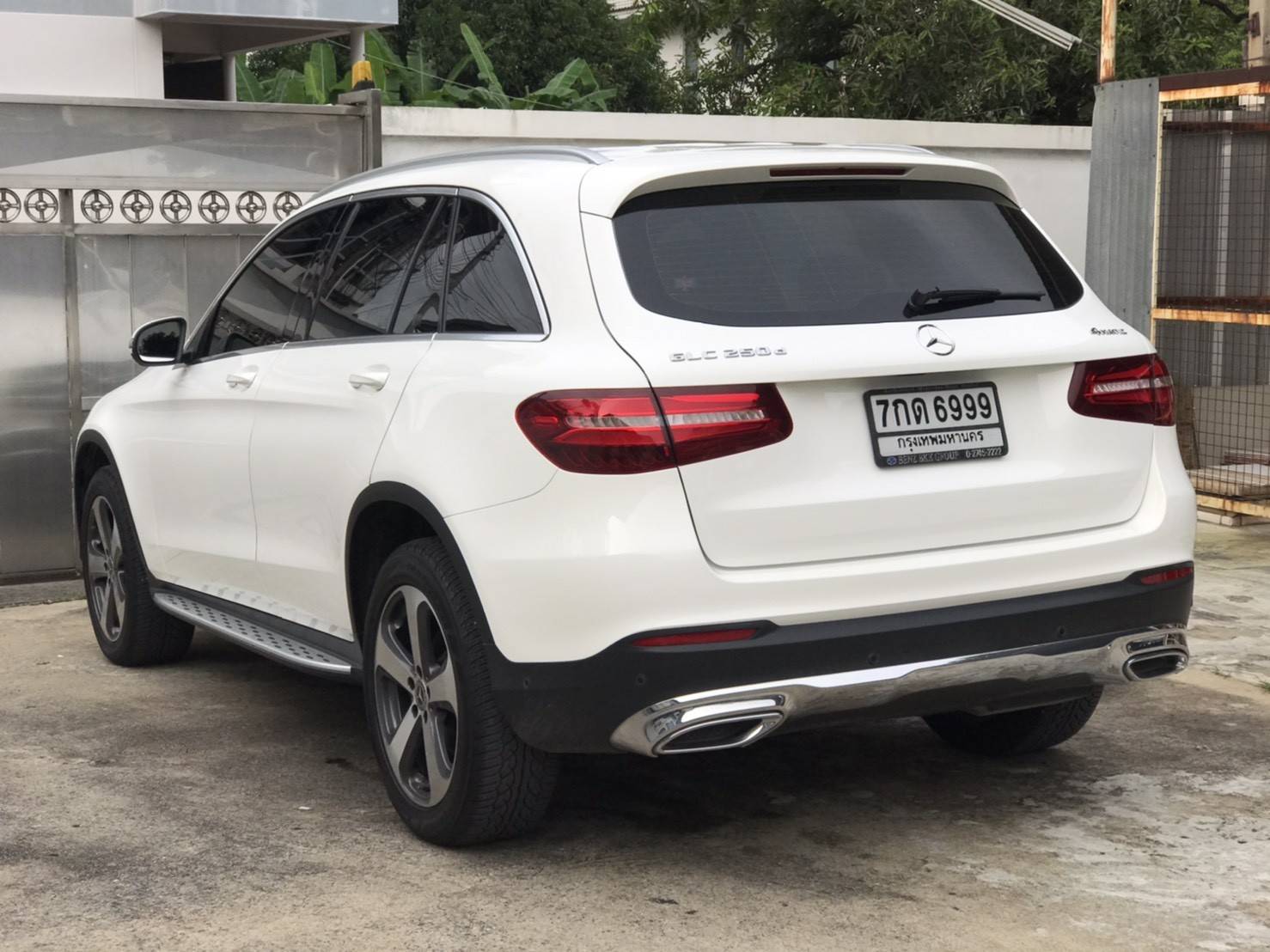 Mercedes Benz GLC 250d offroad ปี 2018