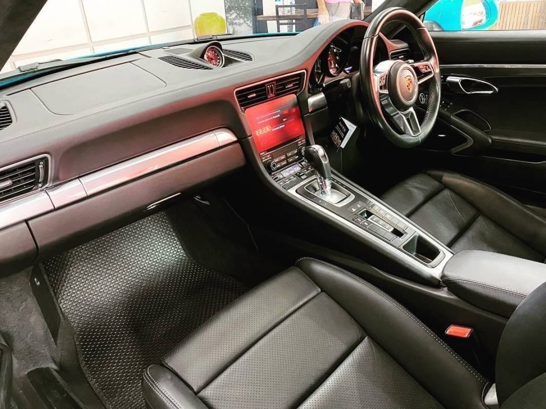 Porsche 911 Carrera Coupe 3.0 V6 เกียร์ PDK 7 สปีด ปี 2017