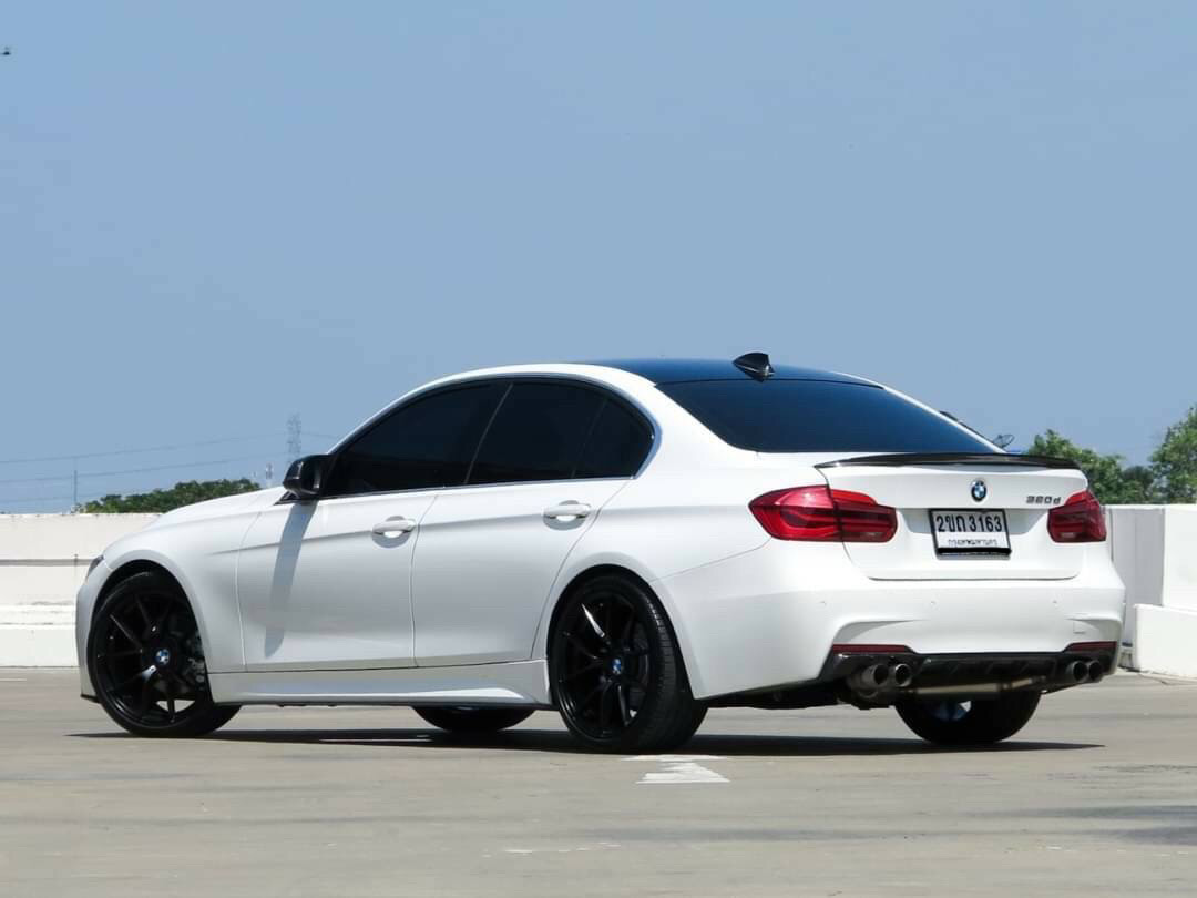 BMW 320D M Sport Lci ปี 2017
