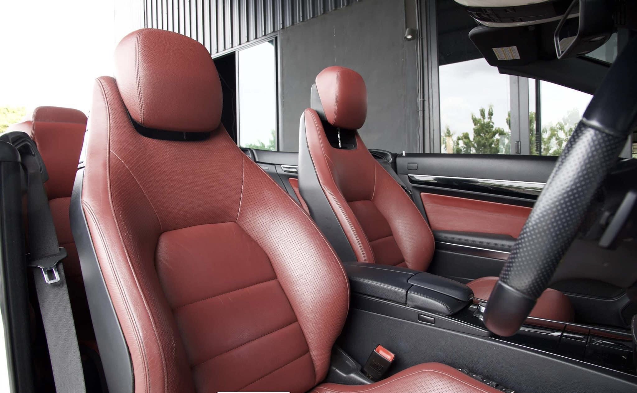 Mercedes-Benz E200 CGI Cabriolet AMG Dynamic ปี 2013